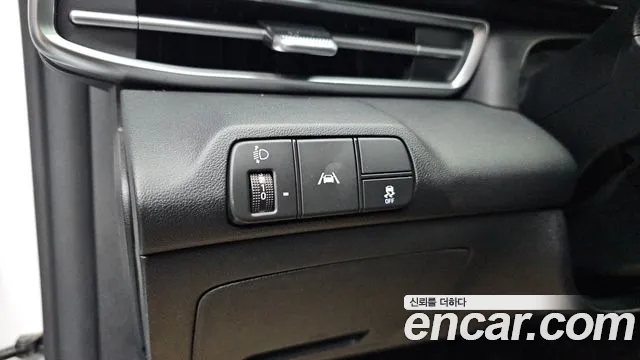 Hyundai AVANTE Avante (CN7) — Фото автомобиля 14