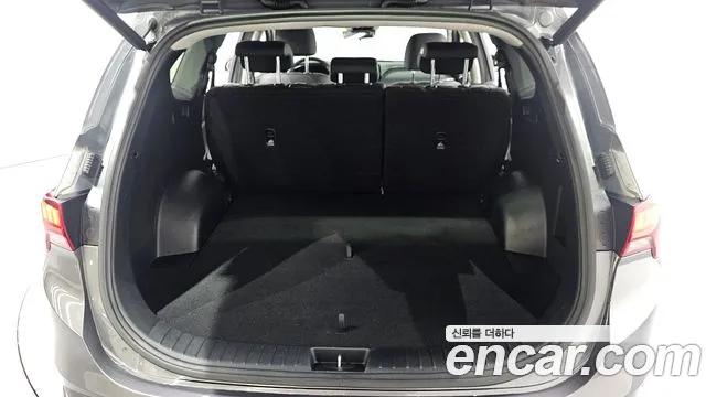 Hyundai Santa Fe Santa Fe (New) — Фото автомобиля 23