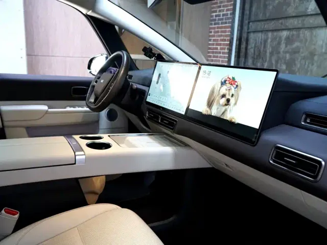Li Auto MEGA — Фото автомобиля 8