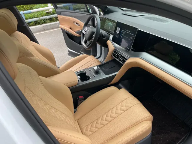 BYD Song L DM-i — Фото автомобиля 14