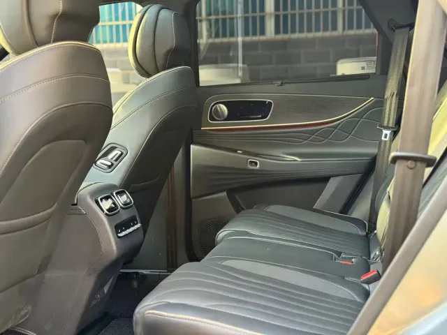 Chery Tiggo 9 — Фото автомобиля 6
