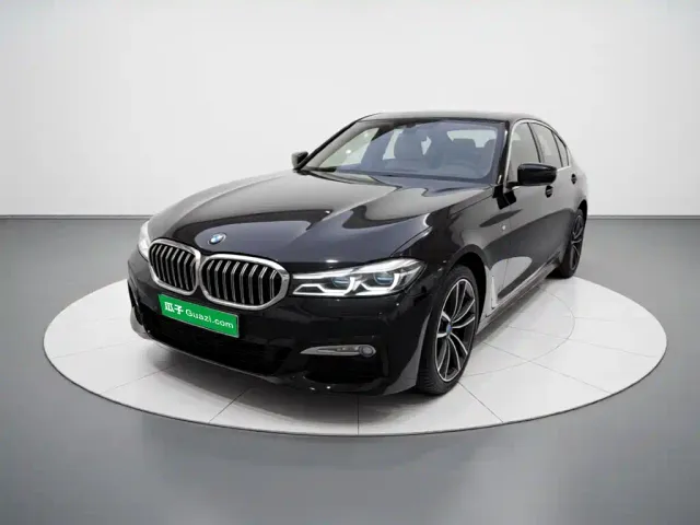Фотография автомобиля — BMW 3 Series