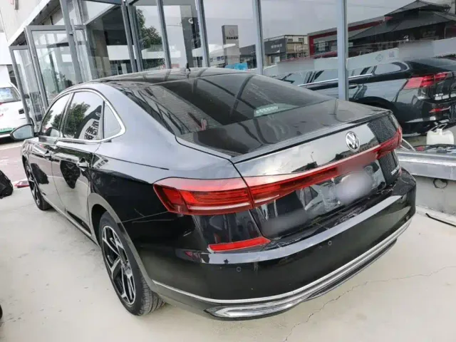 Volkswagen Passat 2023 330TSI Starlight Elite Edition — Фото автомобиля 22