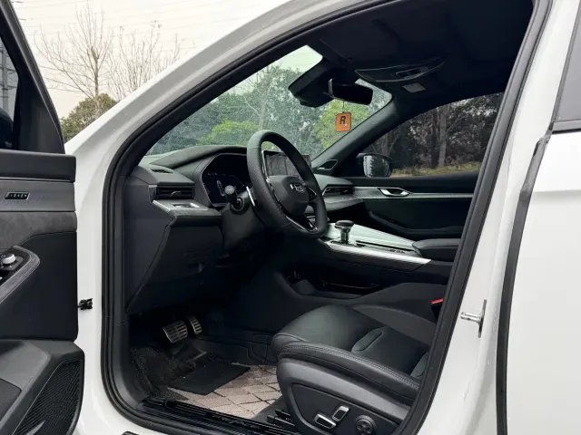 Geely Xingrui — Фото автомобиля 8