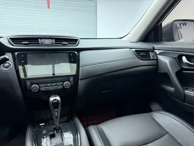 Nissan X-Trail — Фото автомобиля 17
