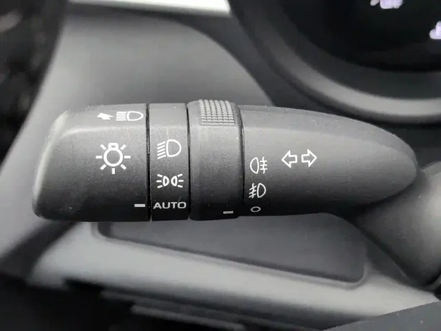 Toyota Sienna — Фото автомобиля 21