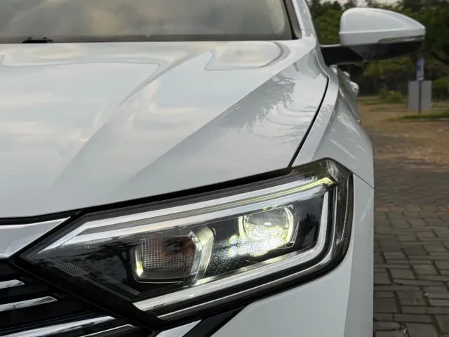 Volkswagen Sagitar — Фото автомобиля 12
