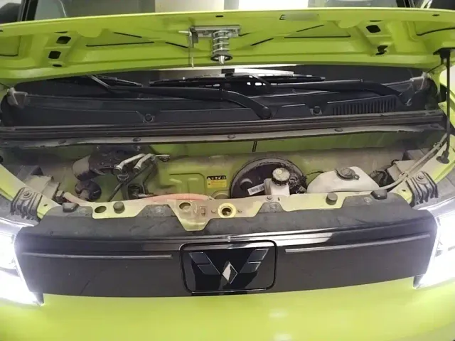 Wuling Hongguang Mini EV — Фото автомобиля 19