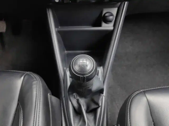 Toyota Vios FS 2021 1.5L Manual Fengchi Edition — Фото автомобиля 13