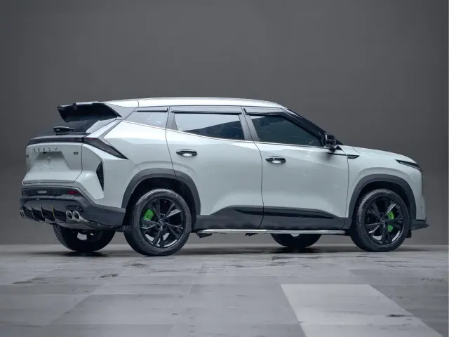 Geely Boyue — Фото автомобиля 8