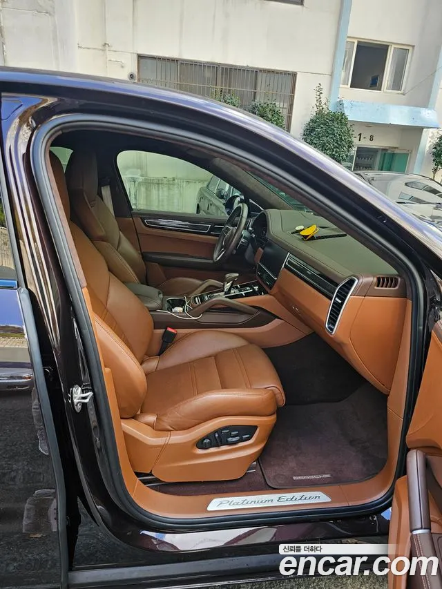 Porsche Cayenne PO536 — Фото автомобиля 9