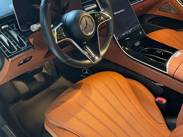 Mercedes-Benz S-Class — Фото автомобиля 4