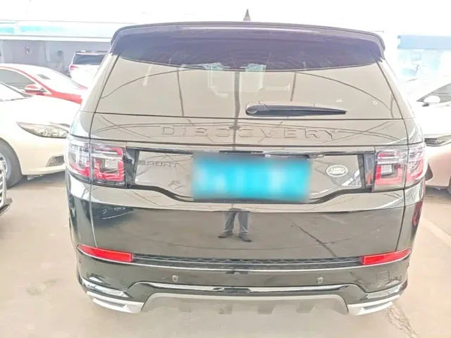 Land Rover Discovery Sport — Фото автомобиля 5
