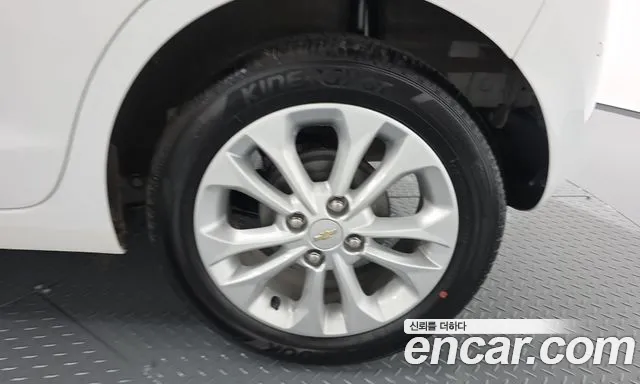 Chevrolet Spark The New — Фото автомобиля 6