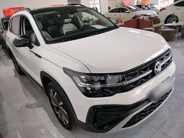 Volkswagen Tharu 2023 300TSI 2WD Moon Premium Edition — Фото автомобиля 3
