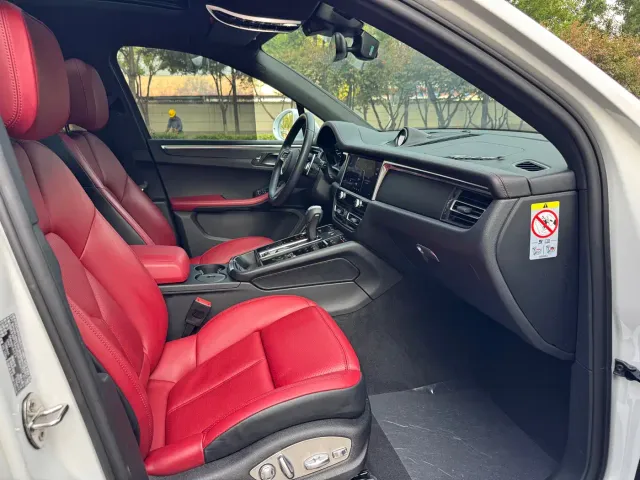 Porsche Macan — Фото автомобиля 7