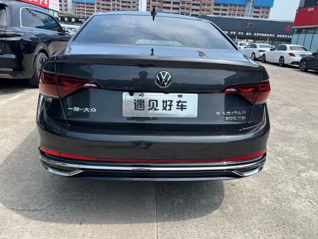 Volkswagen Sagitar — Фото автомобиля 12