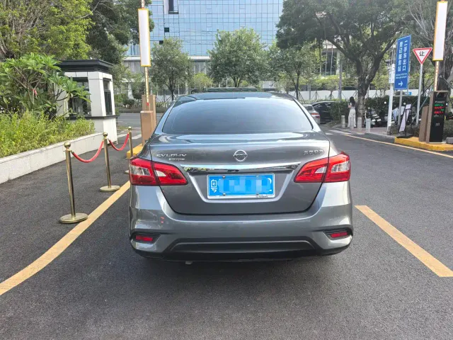 Nissan Sylphy — Фото автомобиля 6