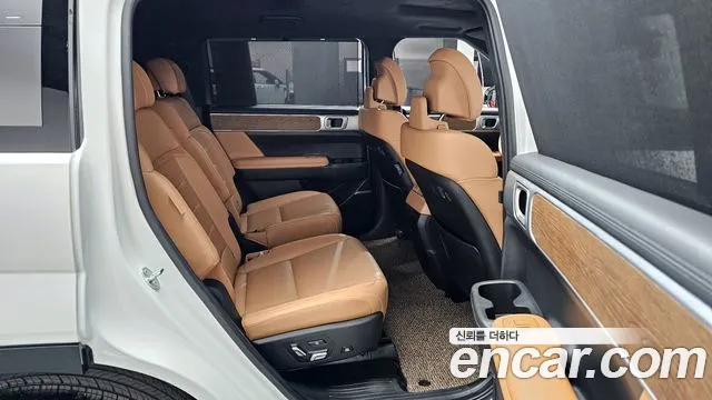 Hyundai Santafe — Фото автомобиля 8