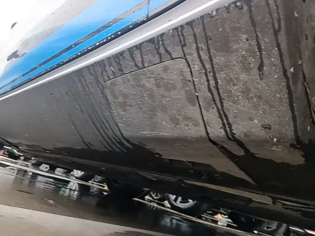 Mercedes-Benz EQC — Фото автомобиля 20