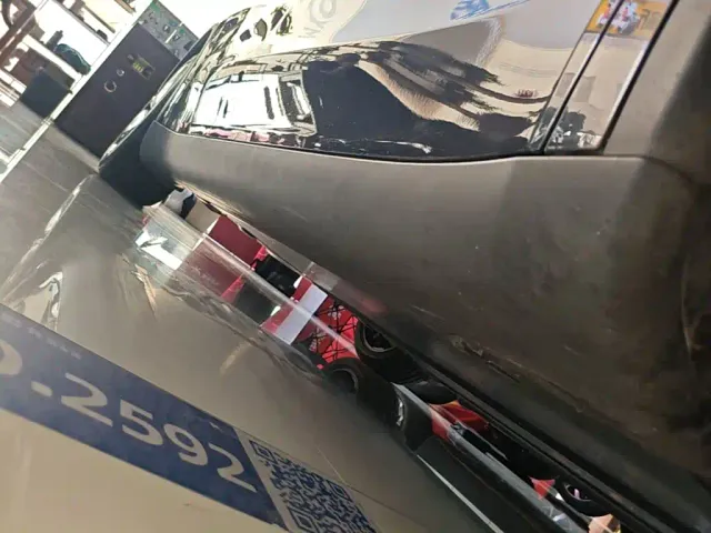 Tesla Model Y — Фото автомобиля 20