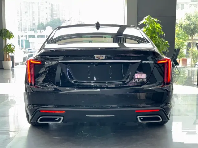 Cadillac CT5 — Фото автомобиля 9