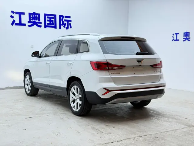 Jetta VS7 — Фото автомобиля 21