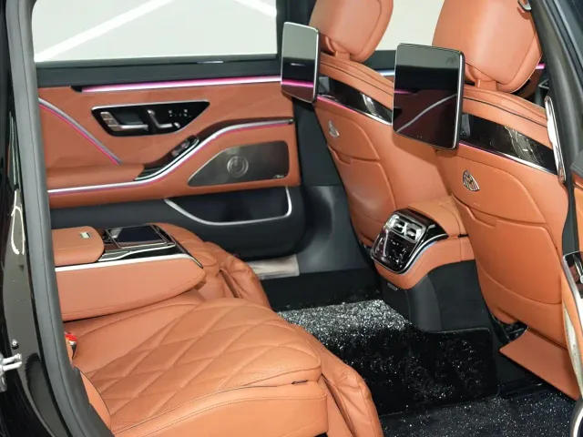 Mercedes-Benz Maybach S-Class — Фото автомобиля 22