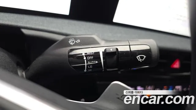 Kia EV6 — Фото автомобиля 24