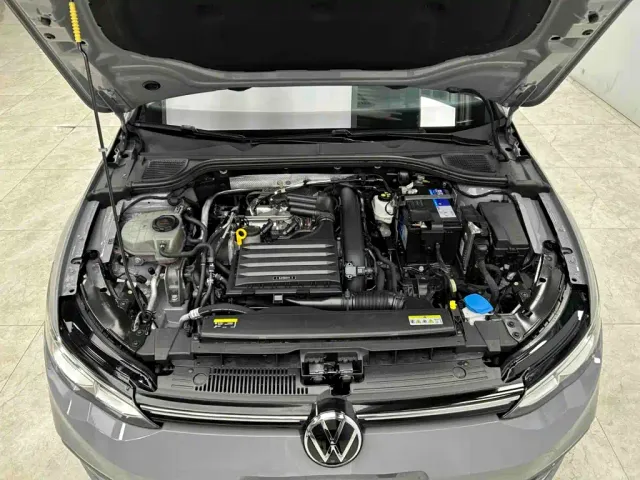 Volkswagen Golf 2023 280TSI DSG Pro — Фото автомобиля 27