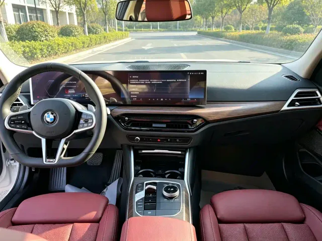 BMW 3 Series — Фото автомобиля 5