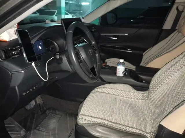 Toyota Harrier — Фото автомобиля 11