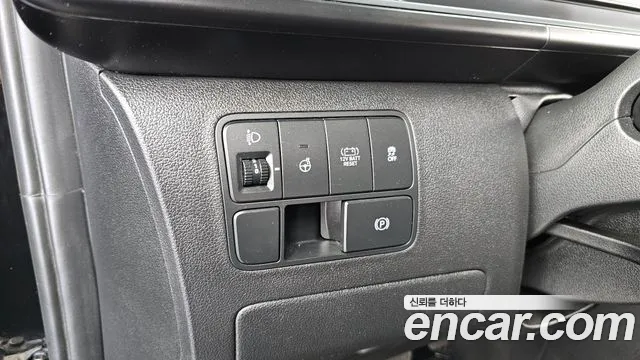 Hyundai Staria — Фото автомобиля 24
