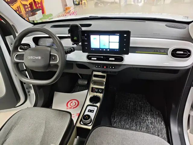 Geely Panda — Фото автомобиля 10