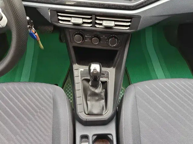 Volkswagen Lavida — Фото автомобиля 16