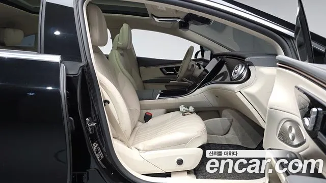 Mercedes-Benz EQS — Фото автомобиля 22