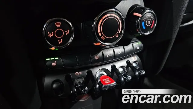 Mini Cooper Cooper Classic — Фото автомобиля 26