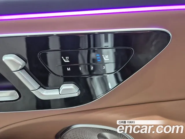 Mercedes-Benz E-Class — Фото автомобиля 15