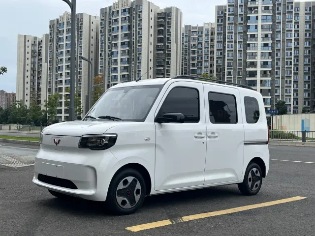 Фотография автомобиля — Wuling Zhiguang NEV