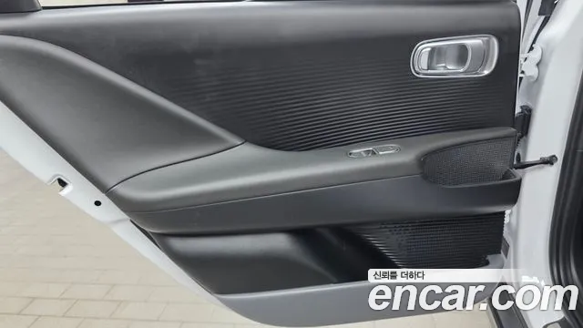 Hyundai Ioniq 6 — Фото автомобиля 14