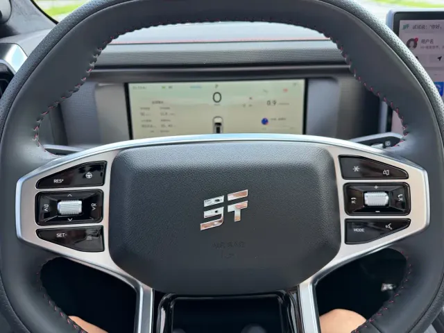 Jetour T2 — Фото автомобиля 11