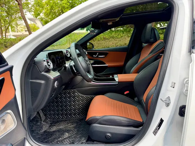 Mercedes-Benz C-Class — Фото автомобиля 6