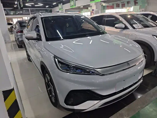 BYD Yuan PLUS — Фото автомобиля 3