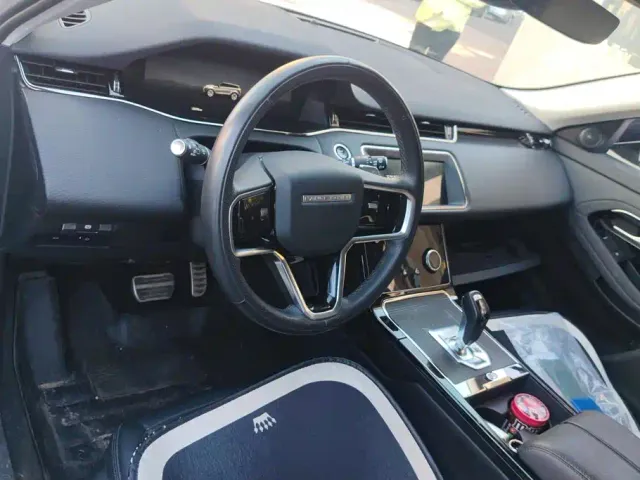 Land Rover Range Rover Evoque — Фото автомобиля 12