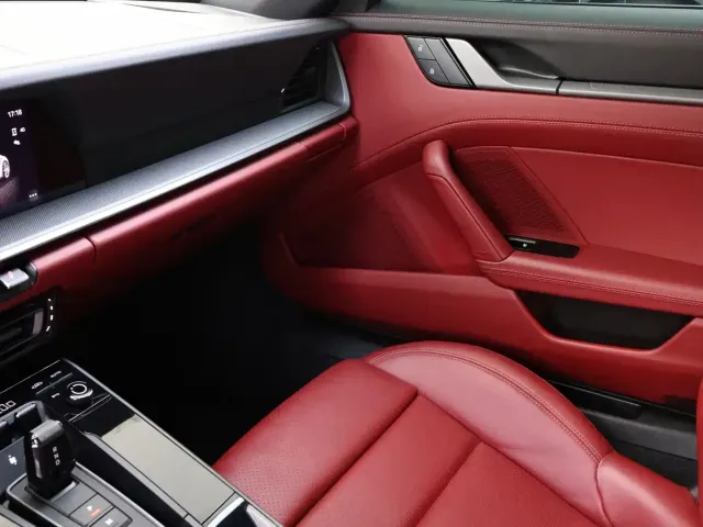 Porsche 911 — Фото автомобиля 15