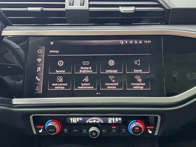 Audi Q3 — Фото автомобиля 11