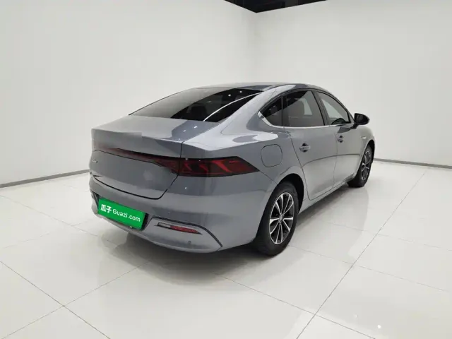 BYD Qin PLUS — Фото автомобиля 6