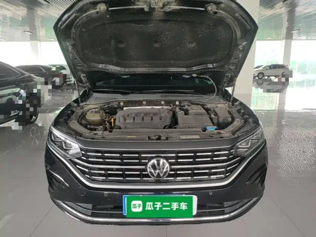 Volkswagen Passat — Фото автомобиля 19