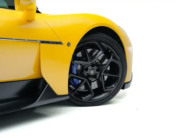 Maserati MC20 — Фото автомобиля 12