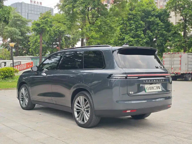 Leapmotor C16 — Фото автомобиля 7
